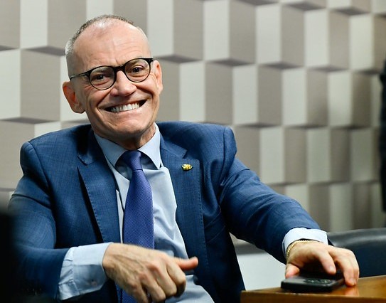 Foto da comissão